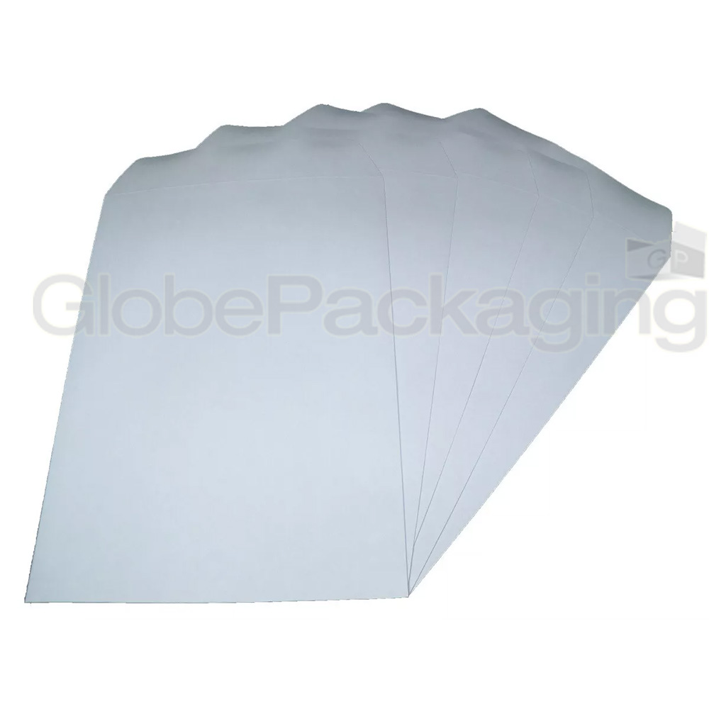 200 x C4/A4 PLAIN WHITE SELF SEAL ENVELOPES 90gsm SS